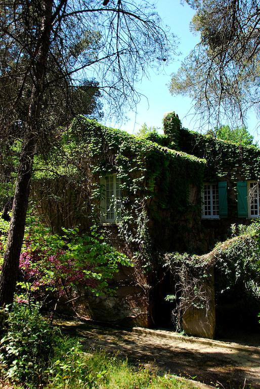 Hotel Les Mazets Des Roches ตาฮาสคอง ห้อง รูปภาพ