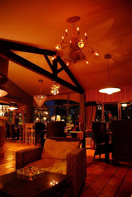 Hotel Les Mazets Des Roches ตาฮาสคอง ภายนอก รูปภาพ