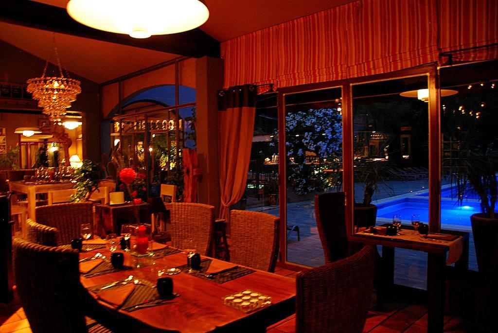 Hotel Les Mazets Des Roches ตาฮาสคอง ภายนอก รูปภาพ
