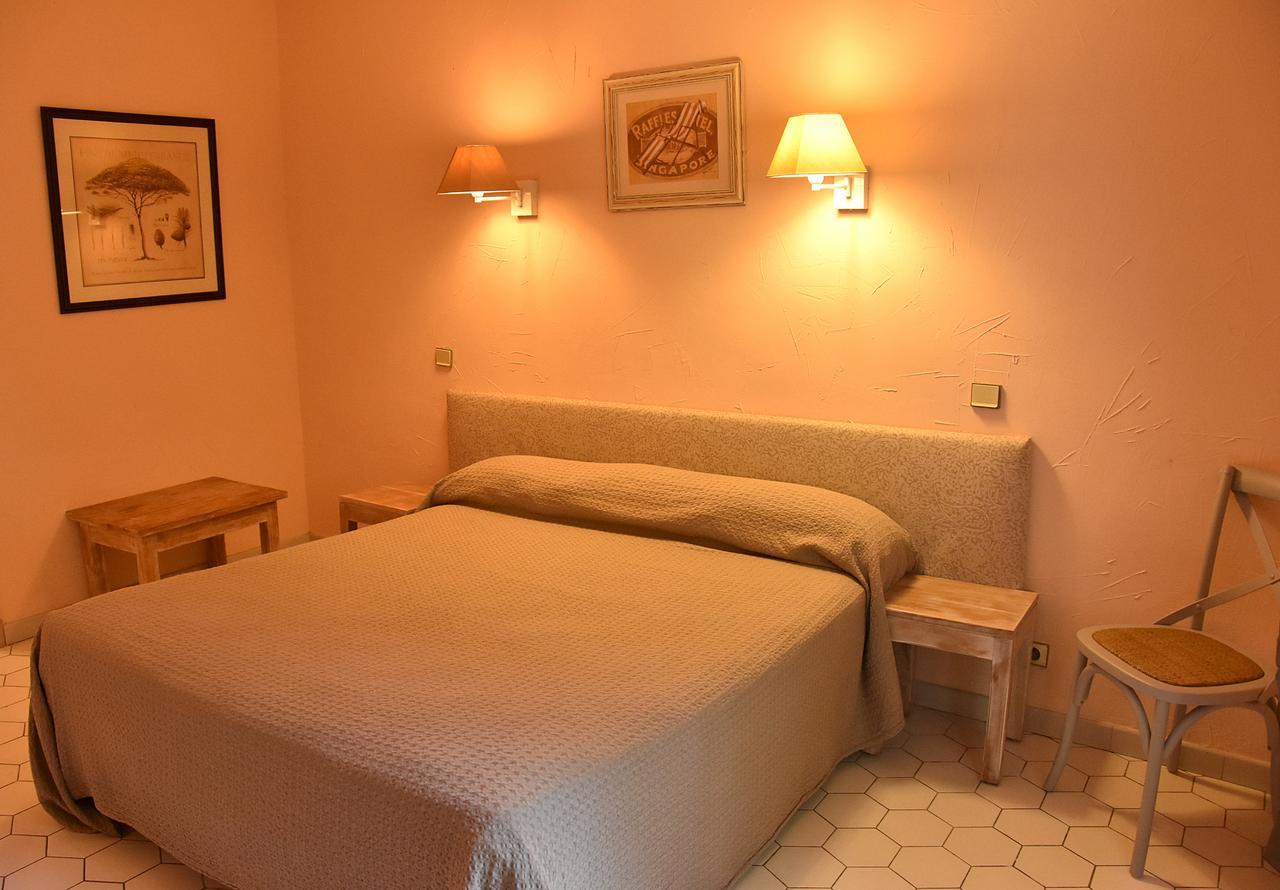 Hotel Les Mazets Des Roches ตาฮาสคอง ภายนอก รูปภาพ