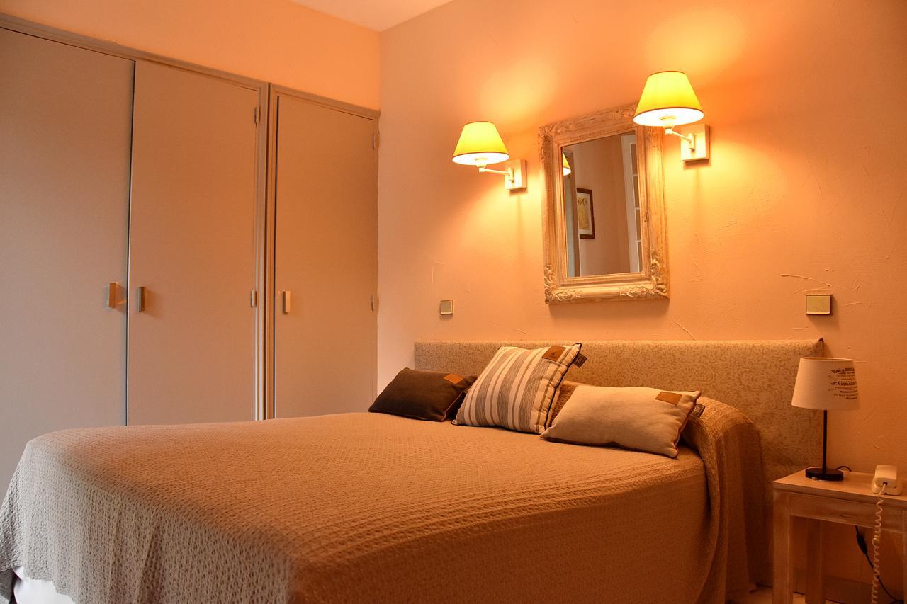 Hotel Les Mazets Des Roches ตาฮาสคอง ภายนอก รูปภาพ