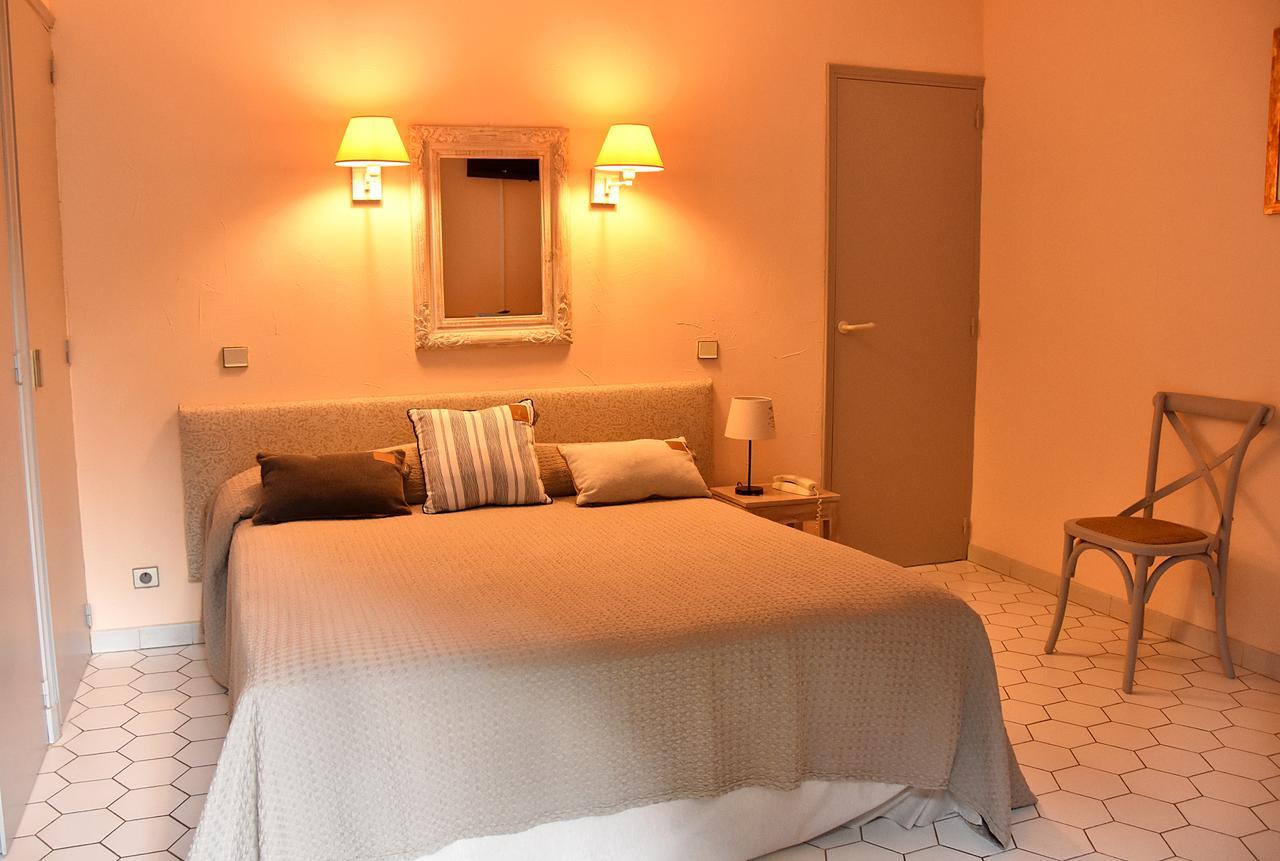 Hotel Les Mazets Des Roches ตาฮาสคอง ภายนอก รูปภาพ