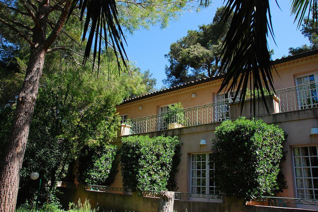 Hotel Les Mazets Des Roches ตาฮาสคอง ภายนอก รูปภาพ