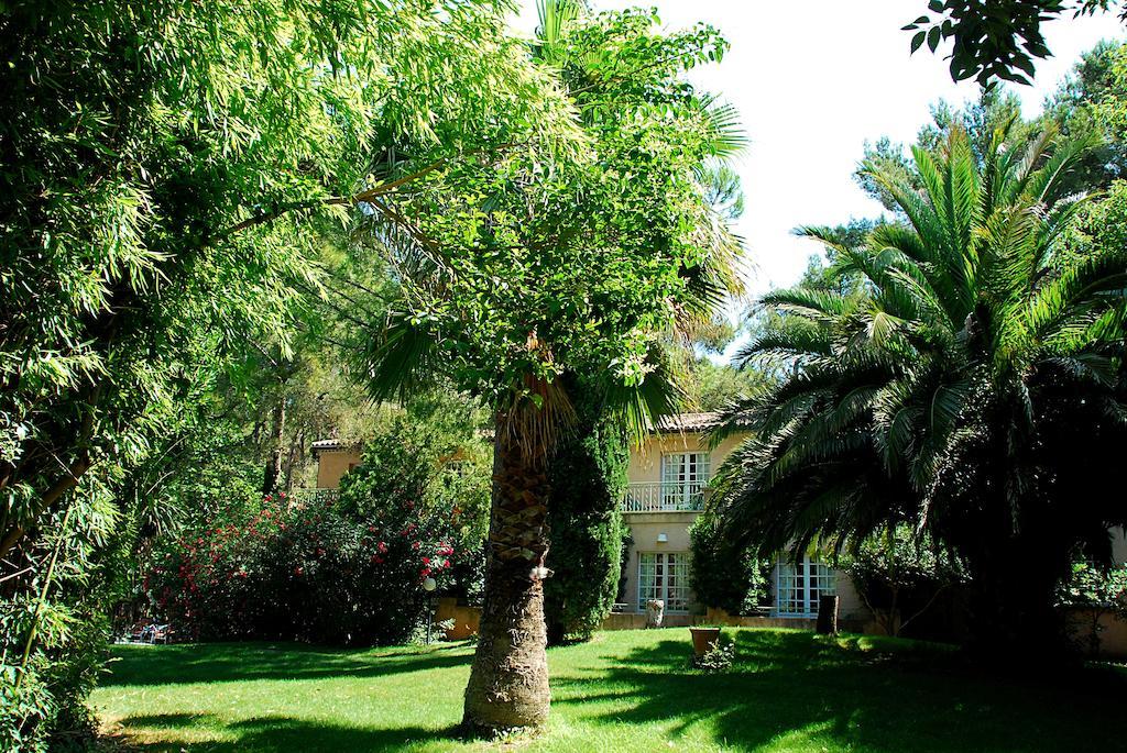 Hotel Les Mazets Des Roches ตาฮาสคอง ภายนอก รูปภาพ